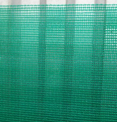 Сетка фасадная для строительных лесов; 80 гр/м2; плоская нить ( 2,1х100)( Зеленая); длина:100м; ширина:2,1м