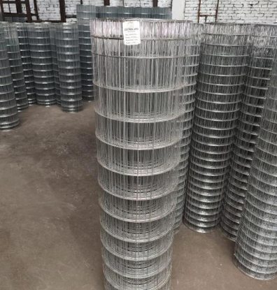 Сетка сварная из оцинкованной проволоки; яч.:100х50; д.:1,5; ширина:1,5м; длина:45м